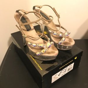 Johnathan Kayne Juno Heels